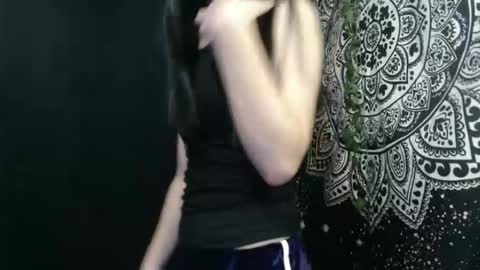 Snapshot of ave_tt chatting on October 2025 06:52:02 PM ave_tt online show from October 2025 06:52:02 PM