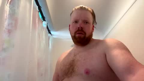 Snapshot of averagedan90 chatting on February 2025 03:53:01 PM Dan online show from February 2025 03:53:01 PM