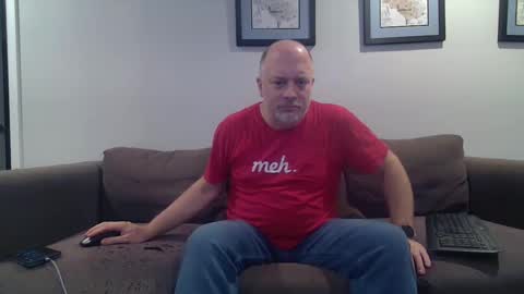 Snapshot of averagegreg chatting on September 2025 04:11:02 AM Greg online show from September 2025 04:11:02 AM