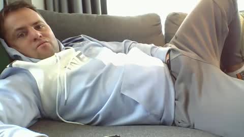 Snapshot of averagejoe2025 chatting on November 2025 02:55:02 AM averagejoe2025 online show from November 2025 02:55:02 AM