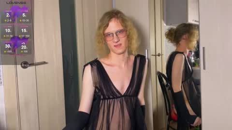 Snapshot of avery_adam chatting on February 2026 10:54:02 PM Alex online show from February 2026 10:54:02 PM