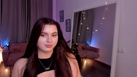 Avery online show from December 2025 10:03:01 PM