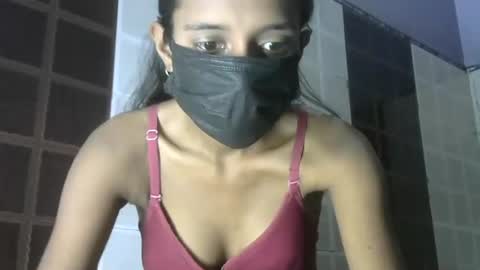 avery_lust01 online show from April 2026 05:49:02 AM