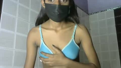 Snapshot of avery_lust01 chatting on May 2026 06:21:03 AM avery_lust01 online show from May 2026 06:21:03 AM
