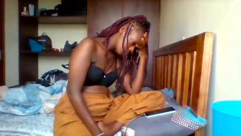 Snapshot of averygoodbadgirl chatting on May 2026 06:11:01 AM averygoodbadgirl online show from May 2026 06:11:01 AM