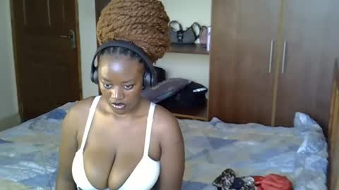 Snapshot of averygoodbadgirl chatting on May 2026 10:22:01 AM averygoodbadgirl online show from May 2026 10:22:01 AM