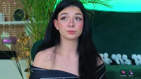 AveryWillow online show from November 2025 10:48:01 PM