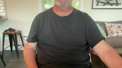 Snapshot of avgdiver chatting on October 2025 12:34:02 PM avgdiver online show from October 2025 12:34:02 PM