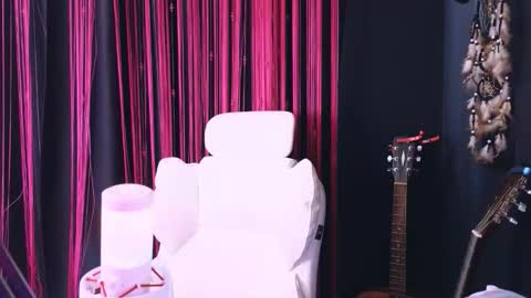 Snapshot of avi_nile chatting on February 2026 03:23:02 AM Avriel online show from February 2026 03:23:02 AM