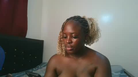 avian_babe1 online show from July 2026 11:28:02 AM