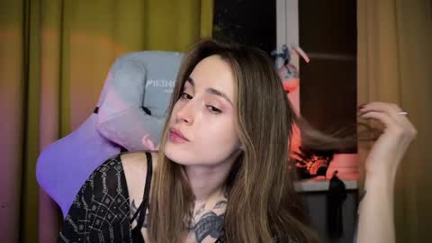 Aviva online show from December 2024 10:09:02 PM