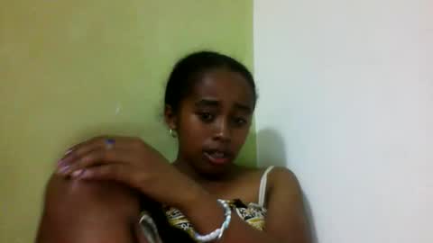 Snapshot of avontsoaldy chatting on September 2025 05:38:01 PM avontsoaldy online show from September 2025 05:38:01 PM