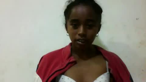 Snapshot of avontsoaldy chatting on September 2025 03:17:01 PM avontsoaldy online show from September 2025 03:17:01 PM