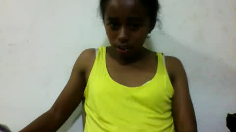 Snapshot of avontsoaldy chatting on October 2025 04:05:02 PM avontsoaldy online show from October 2025 04:05:02 PM