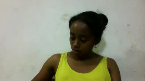 Snapshot of avontsoaldy chatting on October 2025 06:49:02 PM avontsoaldy online show from October 2025 06:49:02 PM