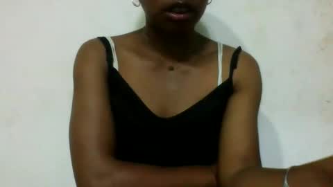 Snapshot of avontsoaldy chatting on October 2025 06:05:02 AM avontsoaldy online show from October 2025 06:05:02 AM