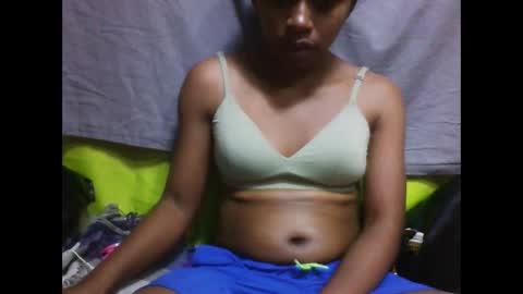 Snapshot of avontsoaldy chatting on October 2025 06:08:01 AM avontsoaldy online show from October 2025 06:08:01 AM