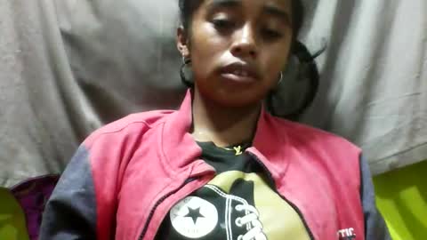 Snapshot of avontsoaldy chatting on May 2026 02:28:01 AM avontsoaldy online show from May 2026 02:28:01 AM