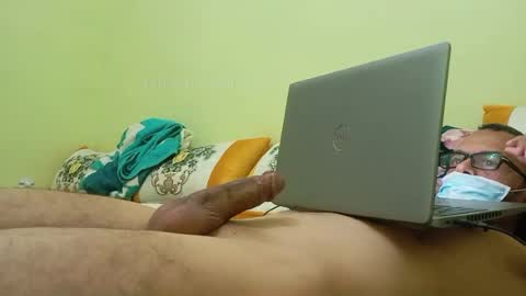 Snapshot of avrilogx chatting on June 2026 12:04:01 AM dani danilo online show from June 2026 12:04:01 AM