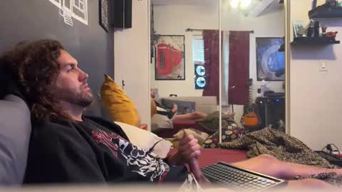 avrilvagine online show from February 2026 05:07:02 PM