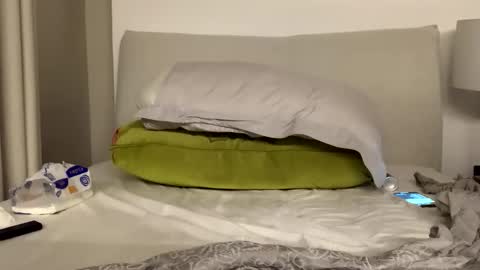awardy3211 online show from May 2026 11:01:04 PM