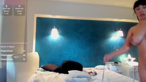 Jolie online show from December 2024 09:02:02 AM