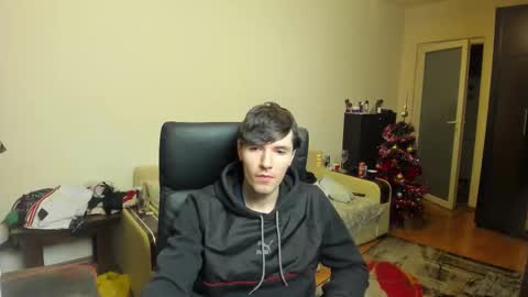 Justin online show from December 2025 06:00:01 AM