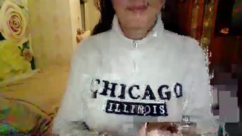 Snapshot of awesomeladyy chatting on December 2024 12:30:01 PM awesomeladyy online show from December 2024 12:30:01 PM