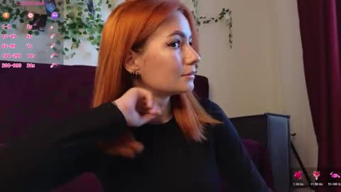 Snapshot of aww_burn chatting on October 2025 04:31:01 AM Tris online show from October 2025 04:31:01 AM