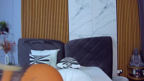 Snapshot of awww_ella chatting on December 2024 05:32:01 AM Ella online show from December 2024 05:32:01 AM