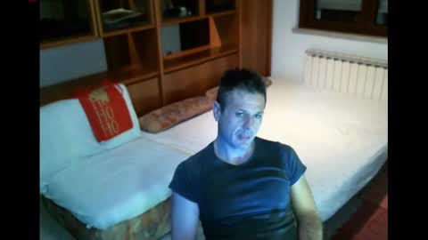 HappyNewSky here online show from December 2024 06:10:01 PM
