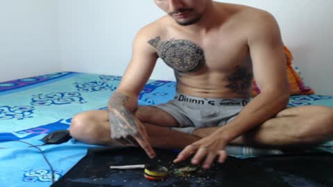 Axel online show from December 2024 07:26:02 PM