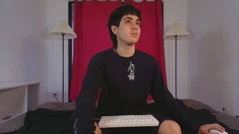 Axel cifer online show from February 2026 11:47:02 AM