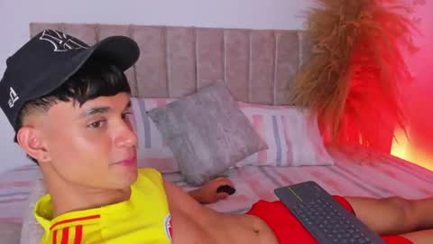 AXEL online show from June 2026 12:22:01 PM
