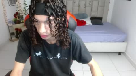 Axel online show from May 2026 12:38:01 AM
