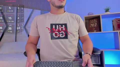axel_grey_ online show from April 2026 01:57:02 PM