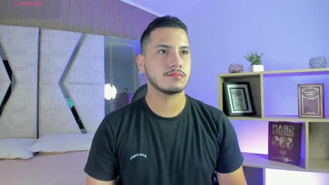 axel_grey_ online show from April 2026 12:32:01 PM