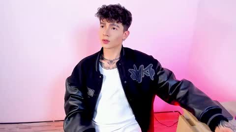 Snapshot of axel_inkshade chatting on January 2026 03:10:01 AM Axel online show from January 2026 03:10:01 AM