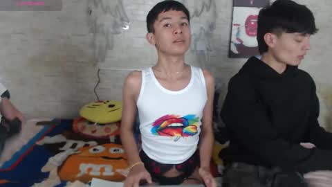 Snapshot of axel_milo_and_kairo chatting on November 2025 09:26:02 PM axel_milo_and_kairo online show from November 2025 09:26:02 PM