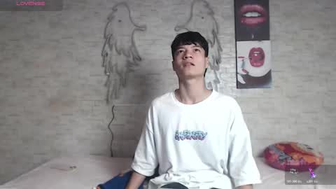 Snapshot of axel_milo_and_kairo chatting on November 2025 10:12:01 PM axel_milo_and_kairo online show from November 2025 10:12:01 PM