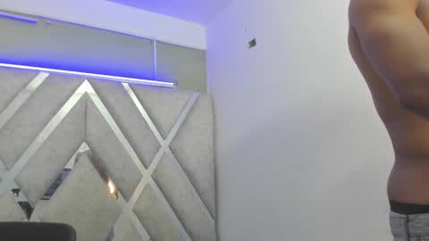 AXEL SILVA online show from February 2025 12:45:02 PM