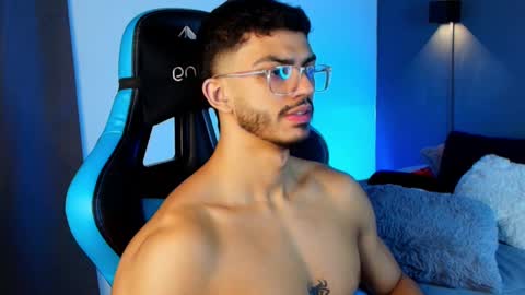 Snapshot of axel_stein03 chatting on March 2025 03:40:01 AM axel stein NEW ACCOUNT online show from March 2025 03:40:01 AM