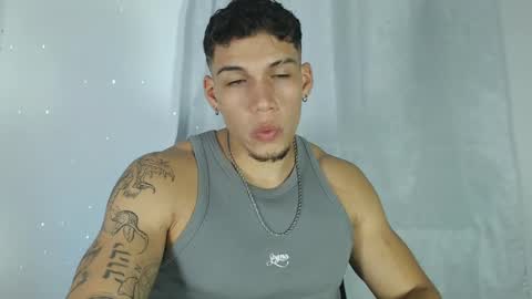 INDEPENDENT MODEL  online show from January 2025 12:28:01 AM