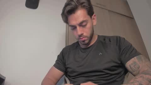 axelblaze_1 online show from March 2026 10:16:01 PM