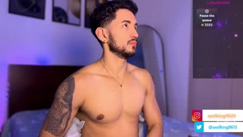 Axel King online show from May 2026 02:44:01 PM