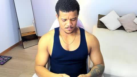 AXEL DA SILVA online show from May 2026 12:08:02 AM