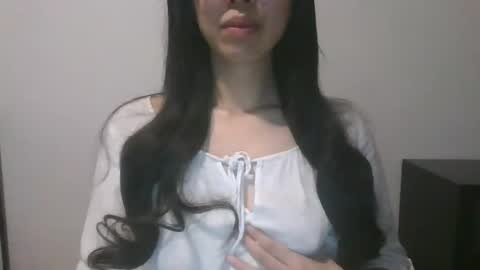 axue online show from December 2024 10:24:02 PM