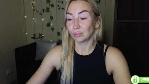 Snapshot of ay_kiss_jully chatting on October 2025 05:34:01 PM Jully online show from October 2025 05:34:01 PM