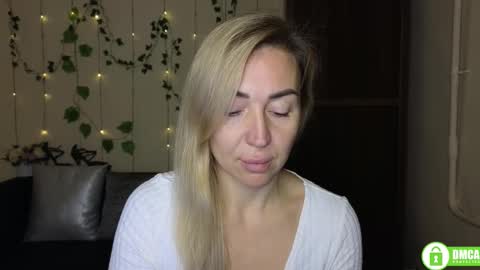 Jully online show from November 2025 06:45:01 AM