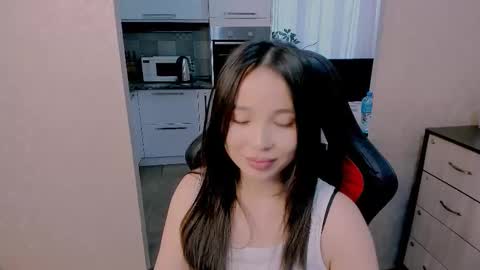 Aya Moon online show from November 2025 05:18:02 AM